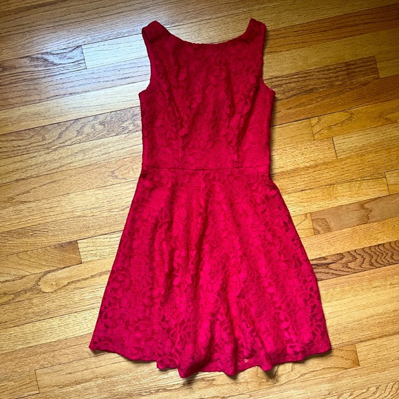 Speechless Dresses & Skirts - Speechless red lace dress, excellent condition, size xs